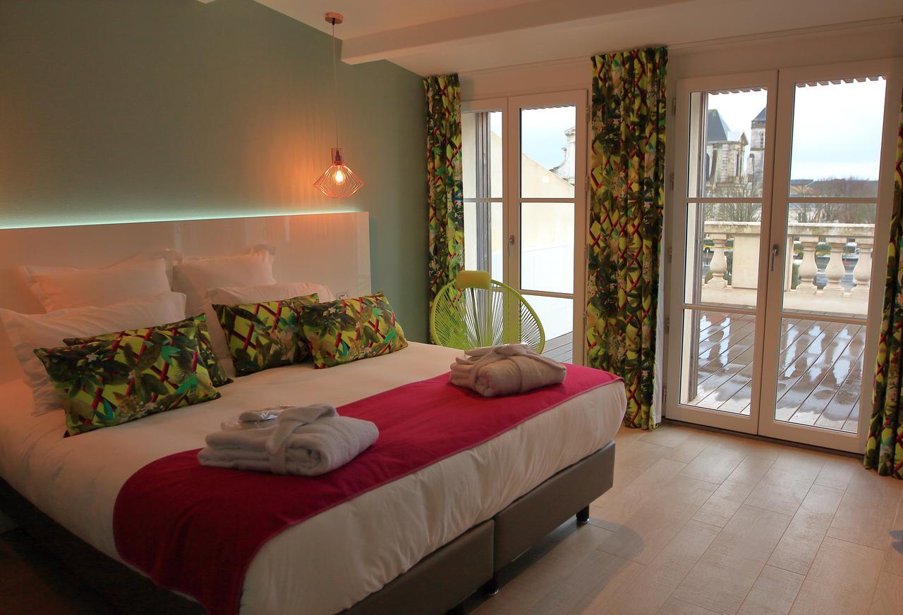 Double or Twin Room Terrace Private Jacuzzi