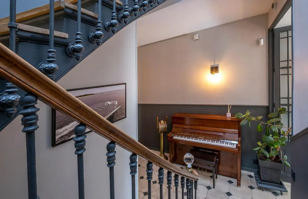 Escale Rochelaise B&B, SPA bain nordique et sauna tonneau-1