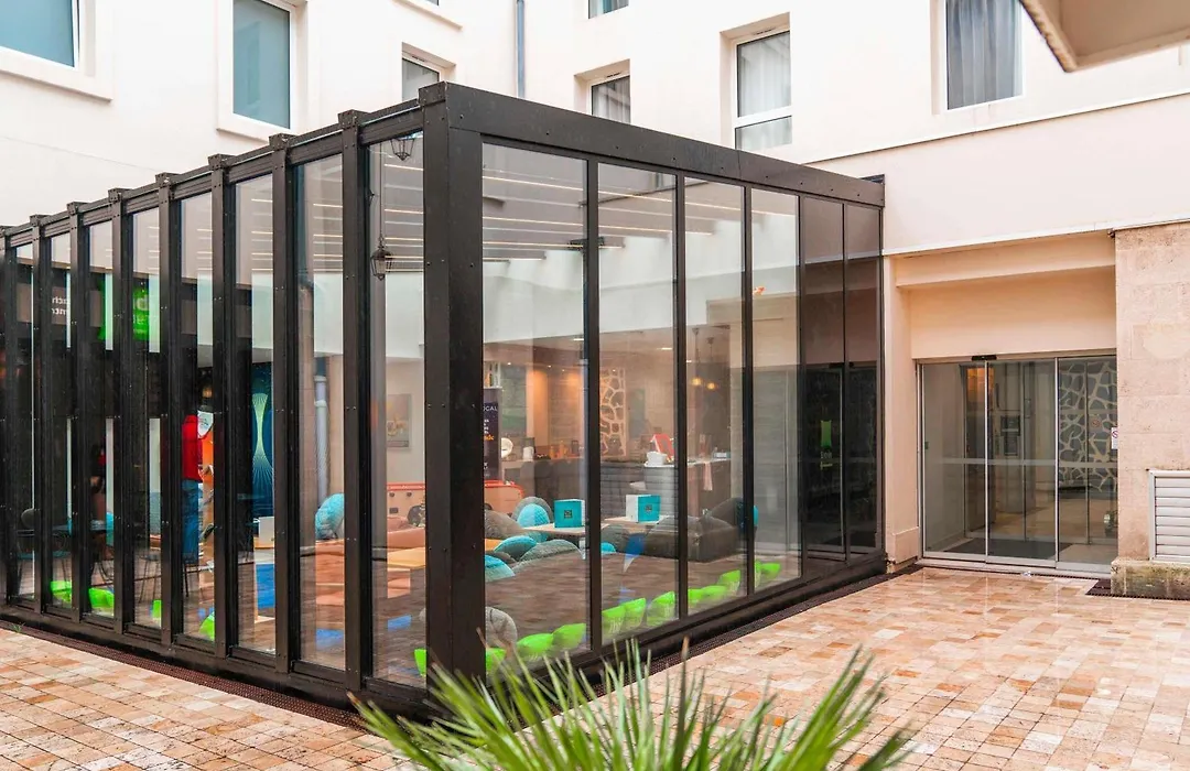 ibis Styles La Rochelle Centre-1